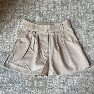 Etro High Waist Cream Pleated Shorts